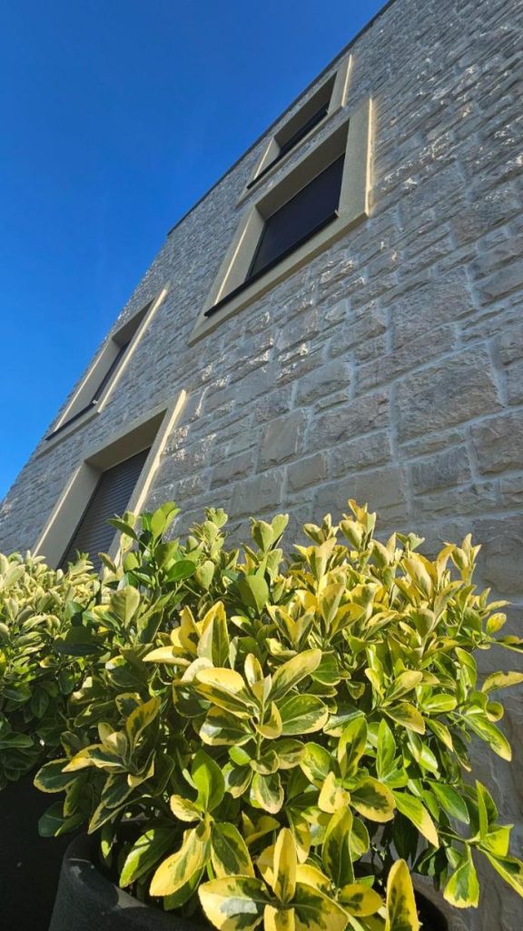 dekorativni kamen za fasade