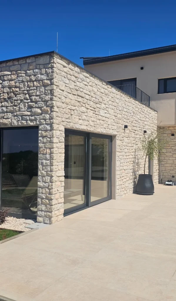 dekorativni kamen fasada