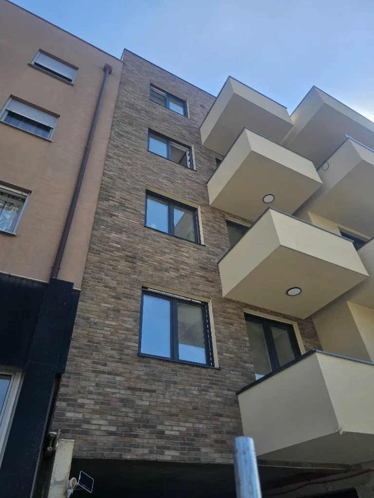 dekorativni-kamen-ciglice-fasada8